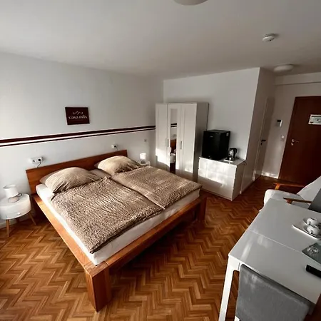 Casa Milix - 3*